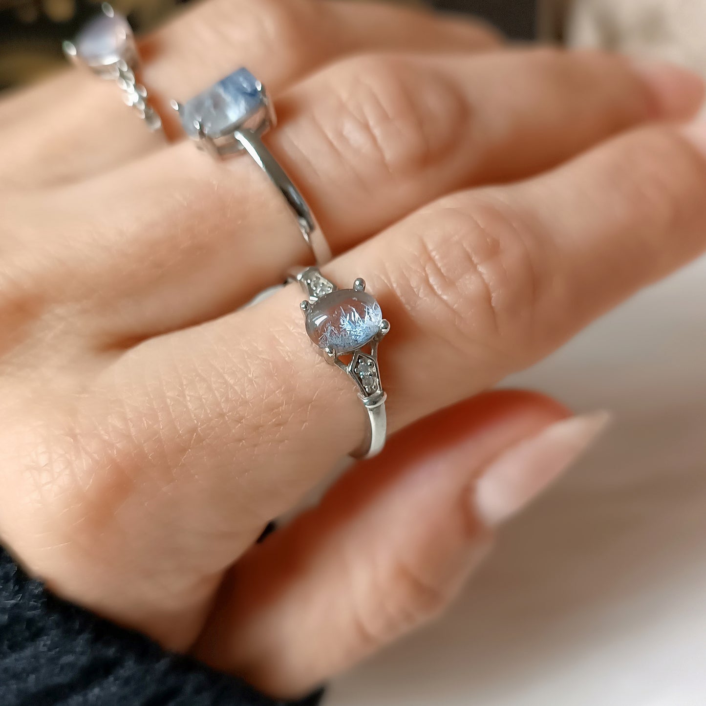 ANELLO DUMORTIERITE PIETRA TONDA