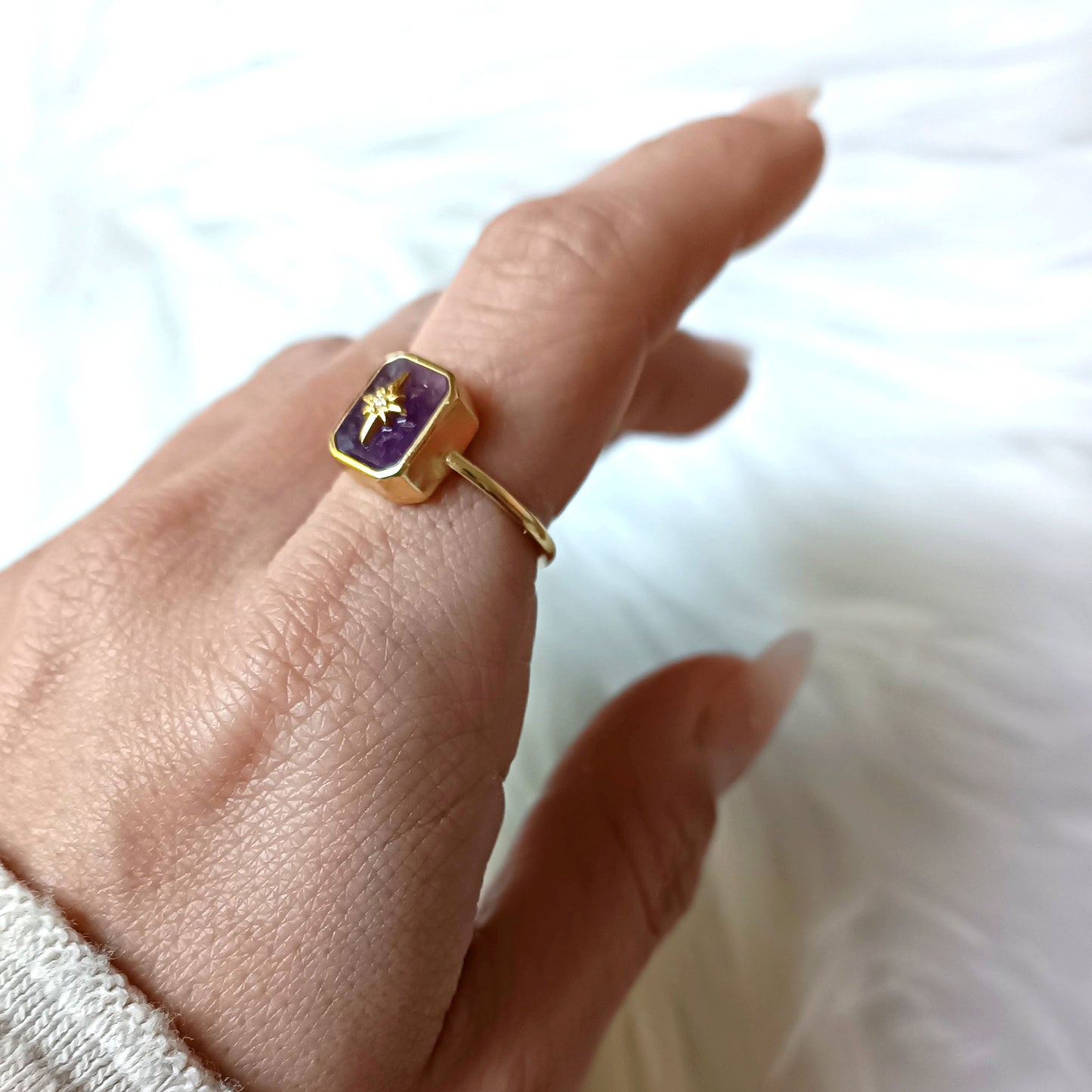 ANELLO REGOLABILE IN AMETISTA e CHARM argento 925